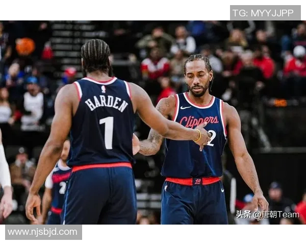 2016至2017赛季湖人与快船的激烈对抗与精彩瞬间回顾